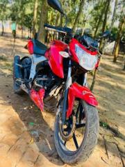 TVS Apache RTR 160 4V